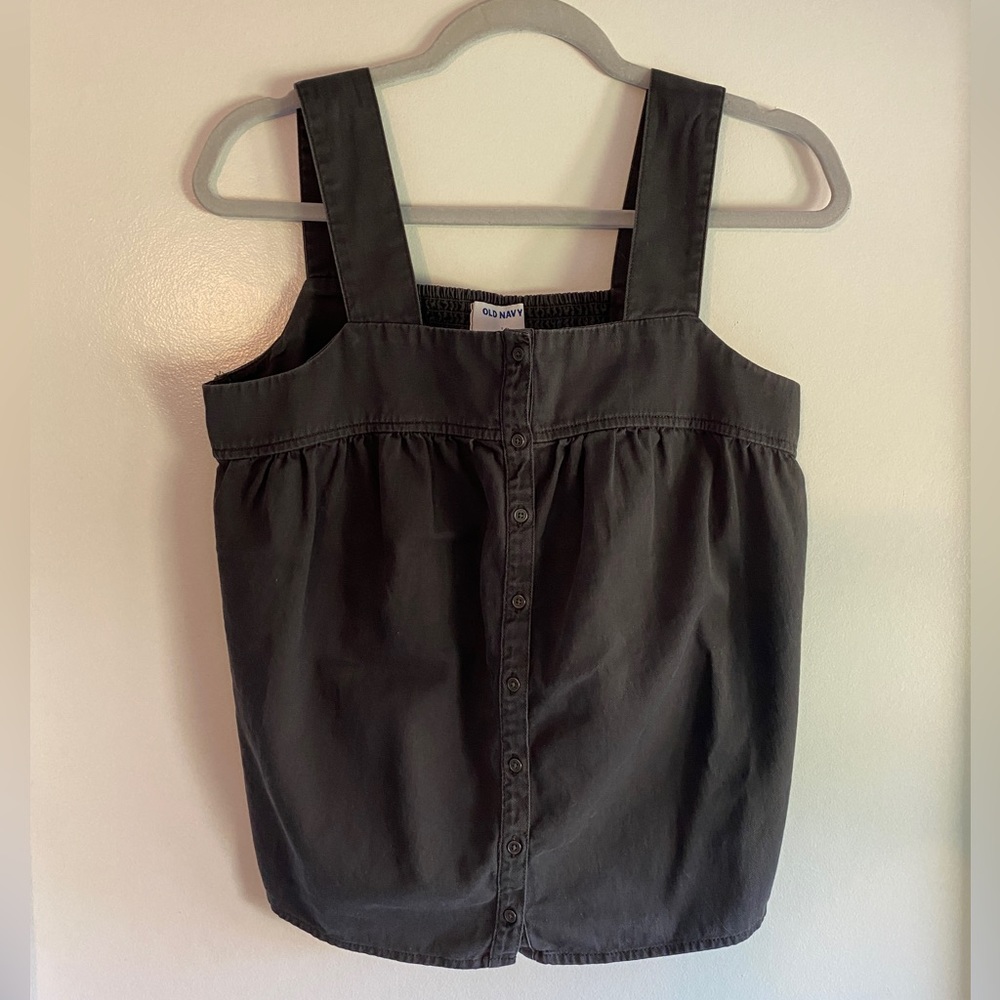 Old Navy top